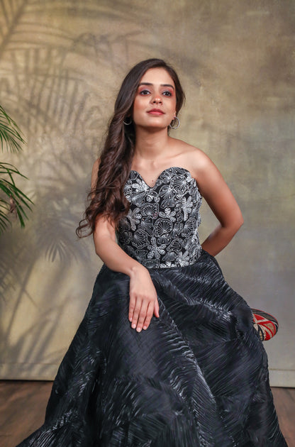 Zoya Thread Embroidered Corset Top with Self-Crush Skirt Set