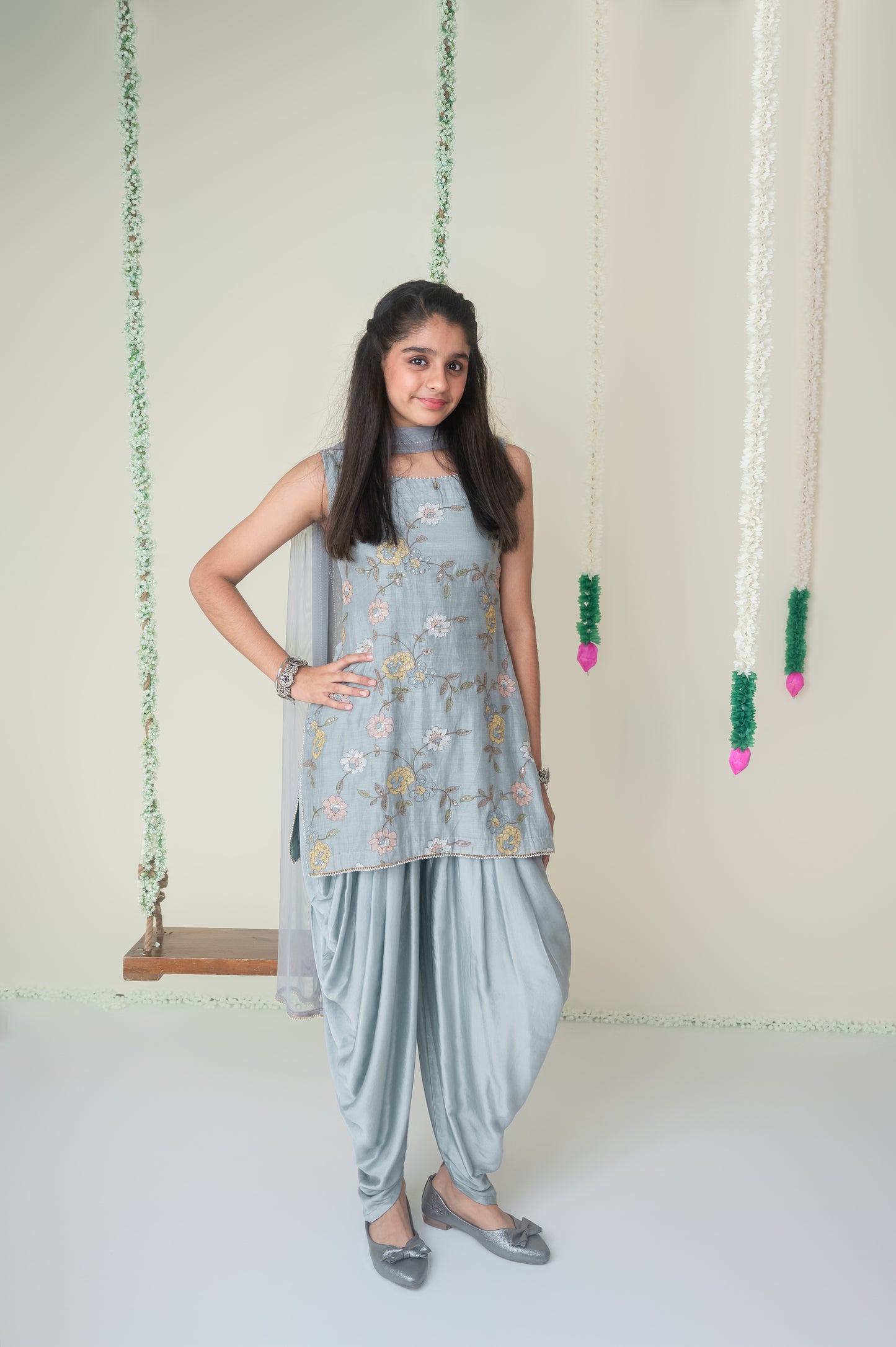 Grey Pearl Glow Kurti & Dhoti Set