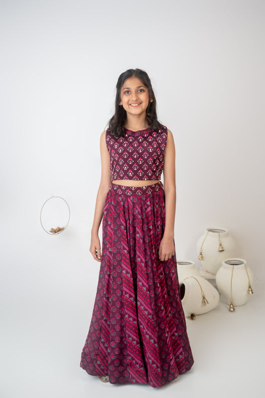 Vine Printed Muslin Crop Top & Skirt Set